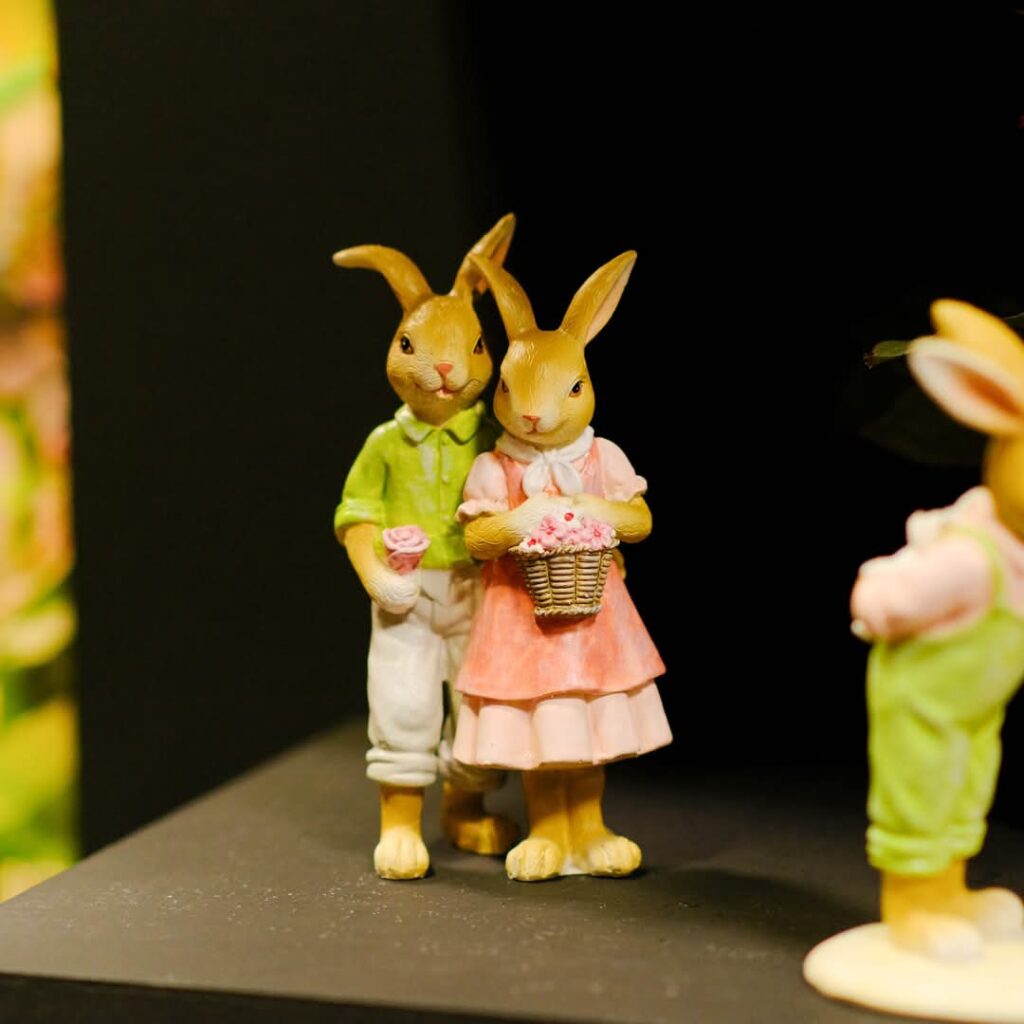 Figurina din rasina Bunny Couple 14 cm